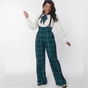 Unique Vintage Frosty The Snowman Pants